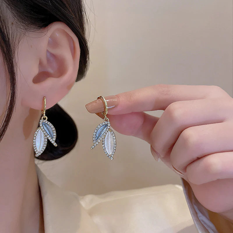 Leaf Earrings Drop Pair